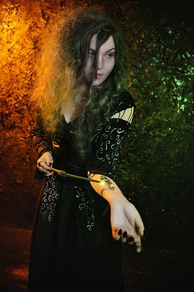 Russian Cosplay: Bellatrix Lestrange (Harry Potter)