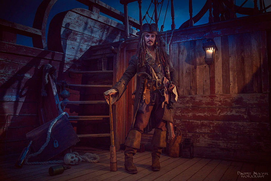 Russian Cosplay: Captain Jack Sparrow (Pirates of the Caribbean)