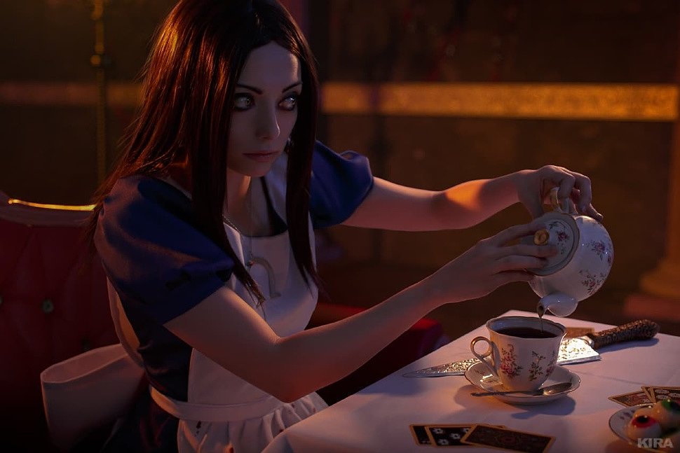 Russian Cosplay: Alice (Alice: Madness Returns) ver. 2