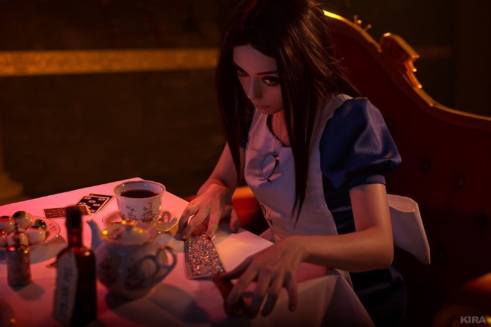 Russian Cosplay: Alice (Alice: Madness Returns) ver. 2