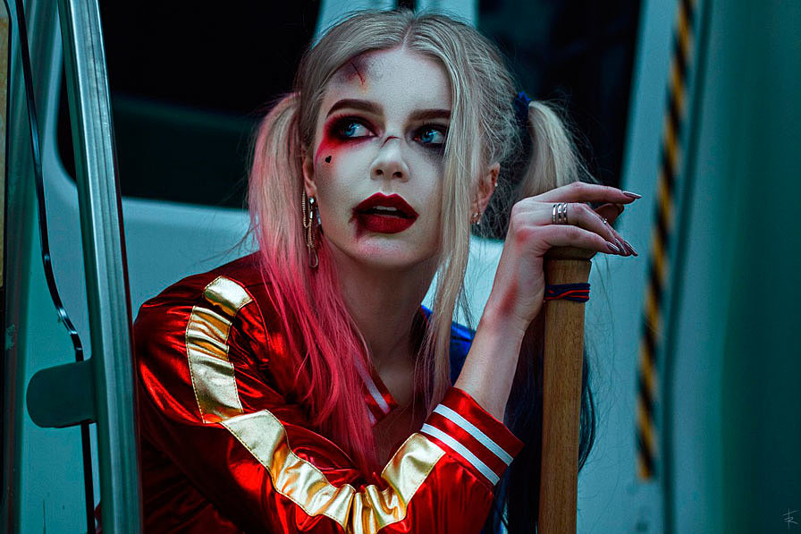 Russian Cosplay: Harley Quinn (Suicide Squad)