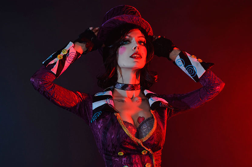 [Cosplay] Mad Moxxi (Borderlands 2) by Eva