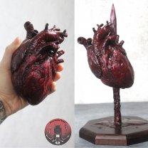 Фигурка Realistic human heart