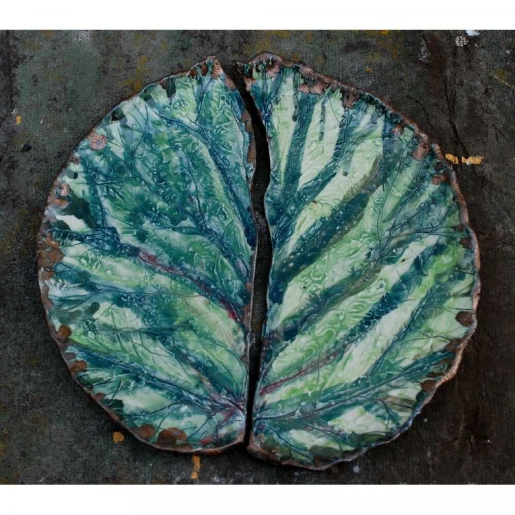 Тарелка Split Leaf