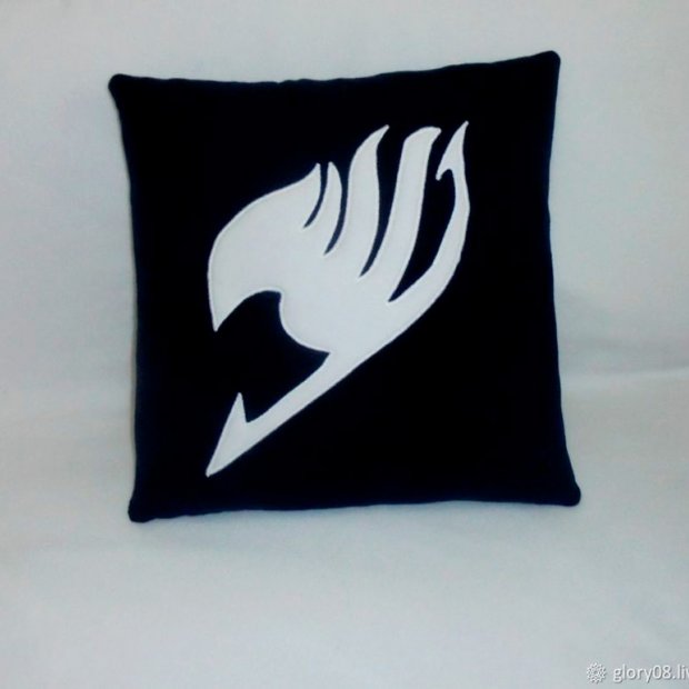 Подушка Fairy Tail Black