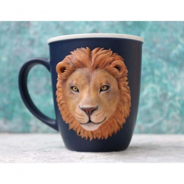 Кружка с декором Lion