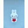 Мягкая игрушка Rabbit With Heart (9 см)