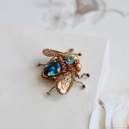 Брошь Blue Fly