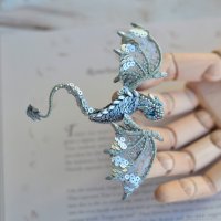Брошь Silver Dragon