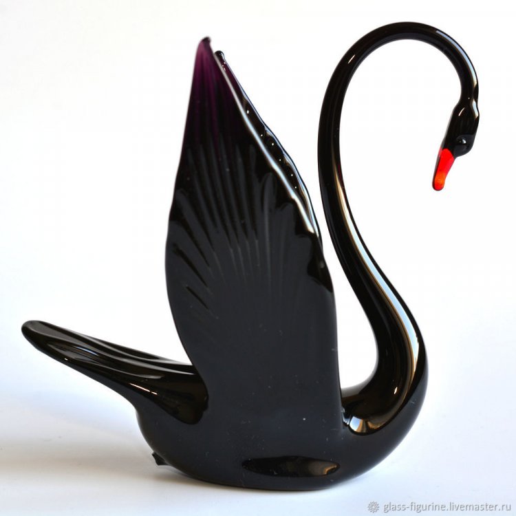 Фигурка Black Swan