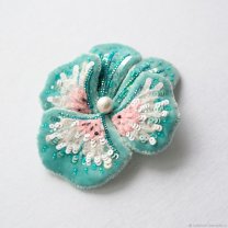 Брошь made of Silk Velvet Pansies
